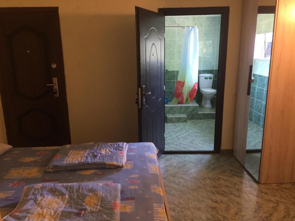 Гостевой дом U Faridy Guest House Сухум